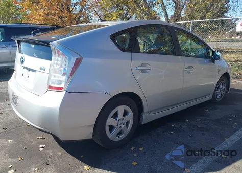 2010 Toyota Prius Ii z USA, uszkodzony, nr VIN JTDKN3DU8A0154966